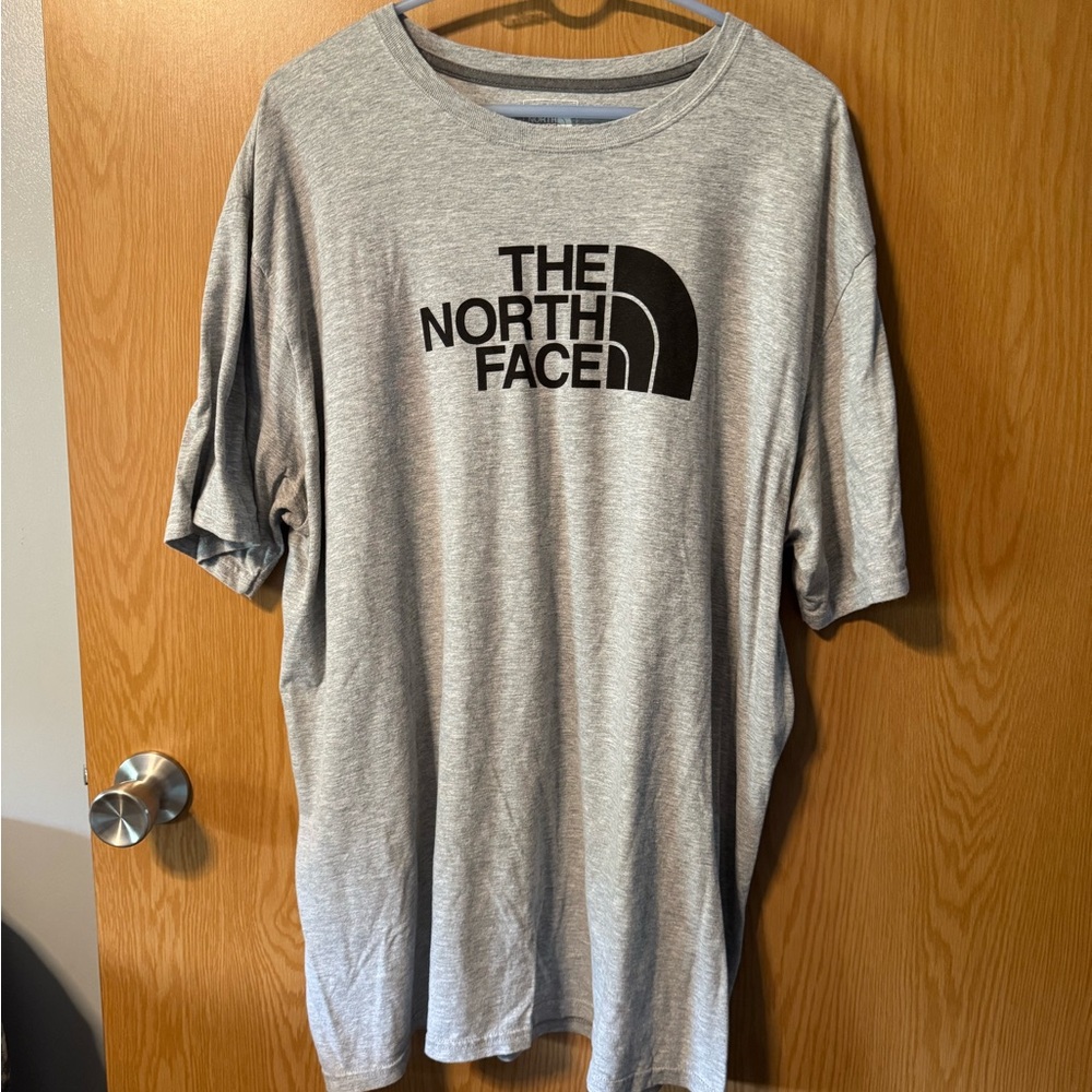The North Face Men's Short Sleeve Logo Tee - Light Gray with Black Logo